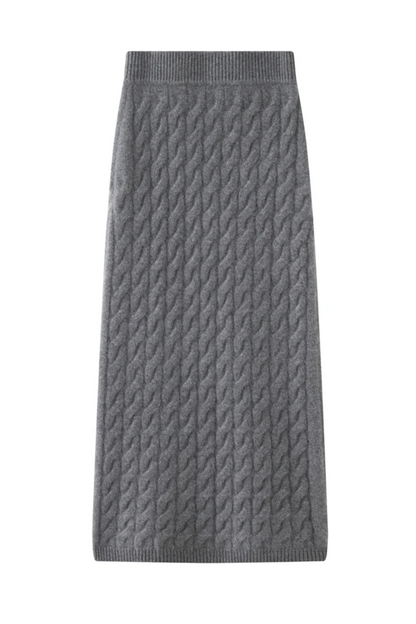 Grey knitted skirt.